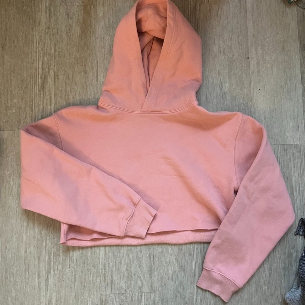 TNA Cropped Hoodie